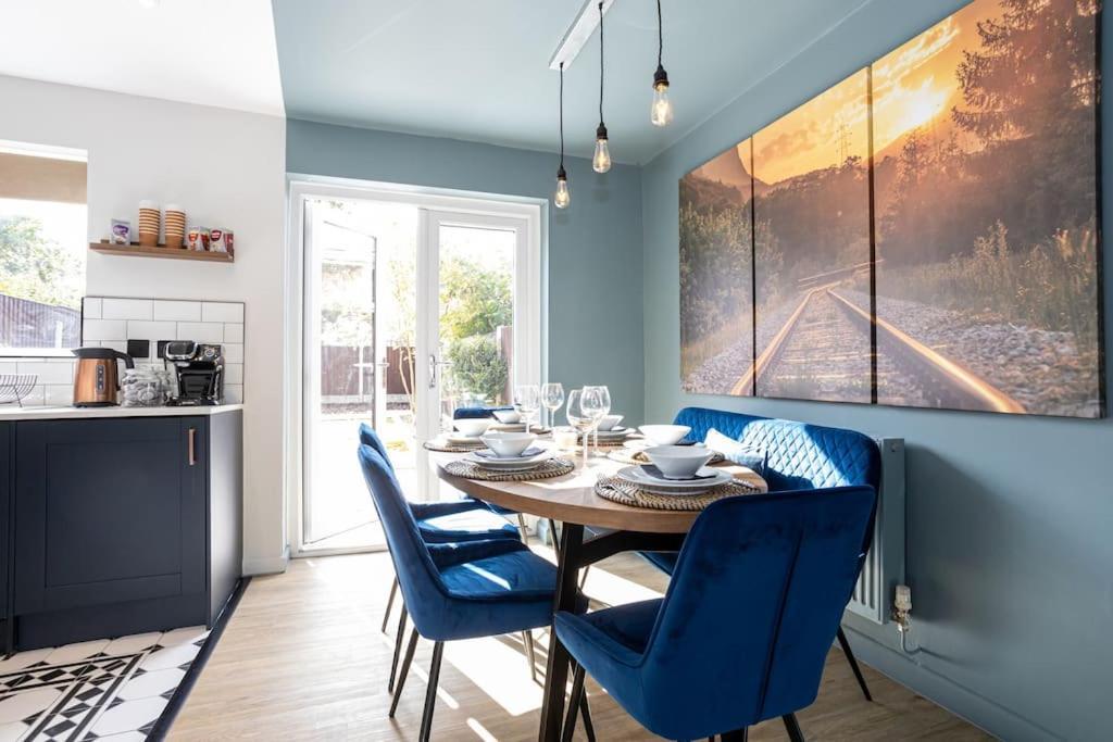 Railway House - Central Warrington - Sleeps 6 Exteriér fotografie